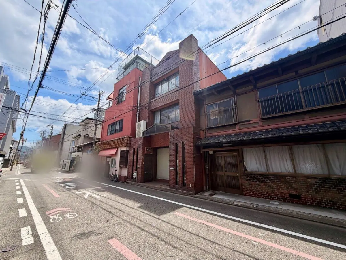 Shop and Residence / 3SLDK, Kyoto photo 6
