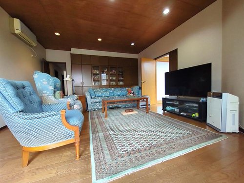 Spacious Detached House / 6LDK+2S, Osaka photo 3