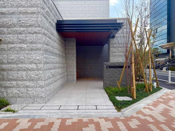 Proud Osaka Castle / Luxury Condominium / 2LDK, Osaka photo 3
